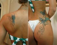 motyle tatuaże dla kobiety
