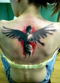 anioł tatuaż