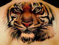 głowa tygrysa piękny tatuaż